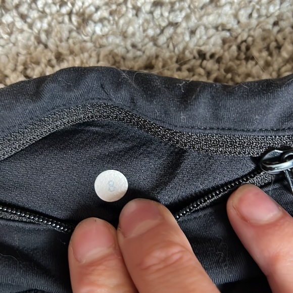 Black 4 way stretch speed shorts - Picture 3 of 3